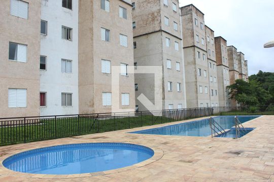 Área comum - Piscina de apartamento para alugar com 2 quartos, 50m² em Bairro Jardim Nossa Senhora das Graças, Cotia