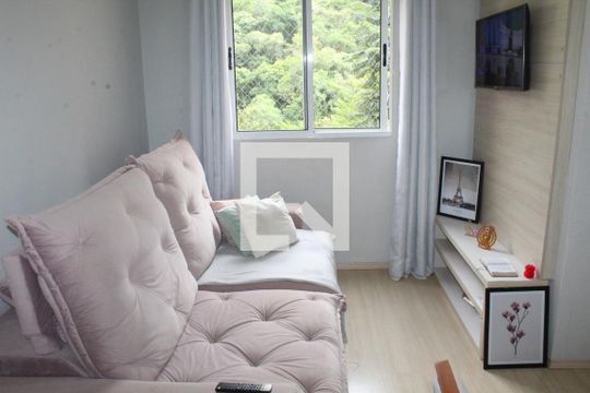 Apartamento para alugar com 2 quartos, 50m² em Bairro Jardim Nossa Senhora das Graças, Cotia