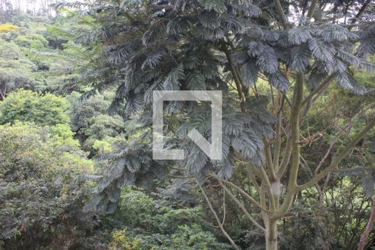 Vista do Quarto 1 de apartamento para alugar com 2 quartos, 50m² em Bairro Jardim Nossa Senhora das Graças, Cotia
