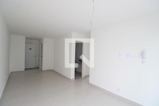 Sala de apartamento à venda com 2 quartos, 80m² em Taquara, Rio de Janeiro