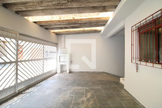 Garagem de casa para alugar com 2 quartos, 238m² em Santa Ines, São Paulo