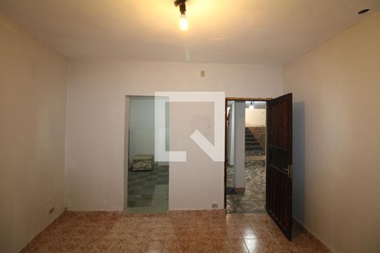Casa 2 - Sala 2 de casa para alugar com 2 quartos, 238m² em Santa Ines, São Paulo