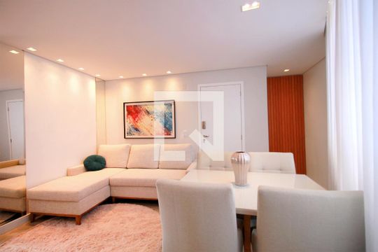 Sala de apartamento à venda com 2 quartos, 63m² em Nova Suíça, Belo Horizonte
