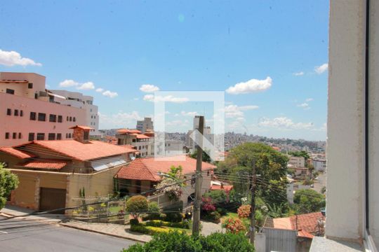 Vista de apartamento à venda com 2 quartos, 63m² em Nova Suíça, Belo Horizonte