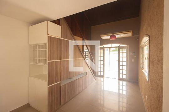 Sala/Cozinha de casa de condomínio para alugar com 3 quartos, 250m² em Guaratiba, Rio de Janeiro