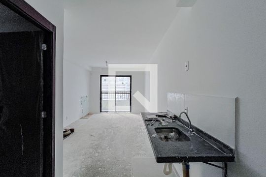 Cozinha de kitnet/studio à venda com 1 quarto, 26m² em Ipiranga, São Paulo