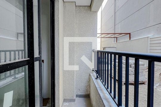 Varanda de kitnet/studio à venda com 1 quarto, 26m² em Ipiranga, São Paulo