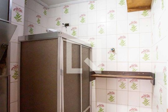 Banheiro de kitnet/studio à venda com 1 quarto, 33m² em Vila Jerusalem, São Bernardo do Campo