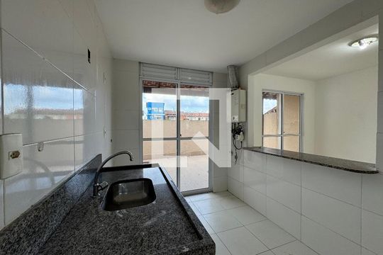Cozinha de casa de condomínio à venda com 3 quartos, 112m² em Vargem Grande, Rio de Janeiro