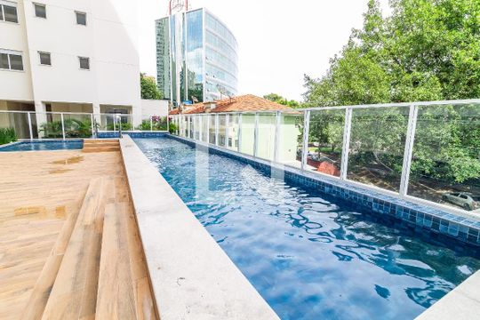 Piscina de apartamento à venda com 1 quarto, 42m² em Barra Funda, São Paulo