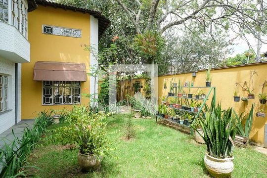 Jardim de casa à venda com 4 quartos, 585m² em Jardim Sao Caetano, São Caetano do Sul