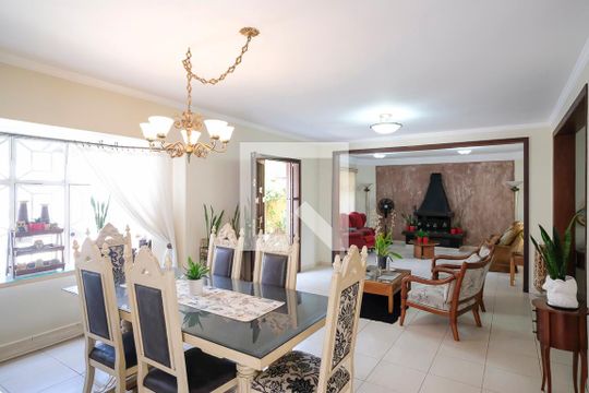 Sala de casa à venda com 4 quartos, 585m² em Jardim Sao Caetano, São Caetano do Sul