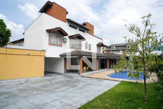 Garagem de casa à venda com 4 quartos, 585m² em Jardim Sao Caetano, São Caetano do Sul