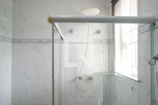 Banheiro de casa à venda com 4 quartos, 585m² em Jardim Sao Caetano, São Caetano do Sul