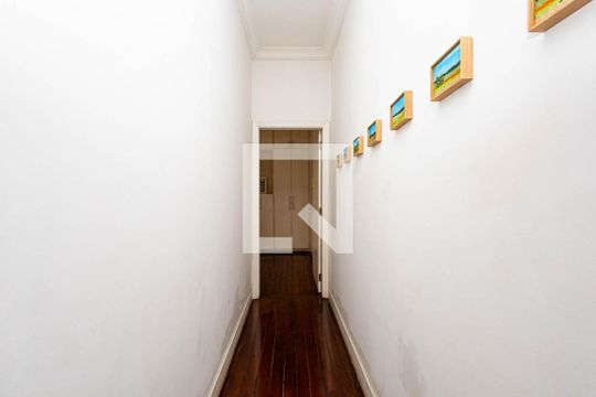 Sala de casa à venda com 3 quartos, 180m² em Bela Vista, São Paulo