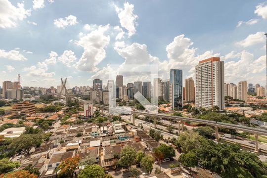 Vista da Varanda de kitnet/studio à venda com 1 quarto, 33m² em Vila Cordeiro, São Paulo