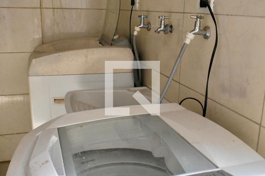 Area Comum Lavanderia de kitnet/studio para alugar com 1 quarto, 21m² em Chácara Inglesa, São Paulo