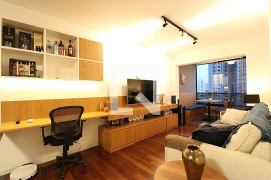 Sala de apartamento à venda com 2 quartos, 62m² em Água Branca, São Paulo