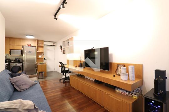 Sala de apartamento à venda com 2 quartos, 62m² em Água Branca, São Paulo