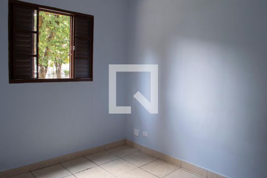 Quarto 2 de apartamento para alugar com 2 quartos, 50m² em Vila Trujillo, Sorocaba