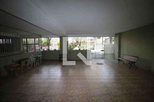 Área comum de apartamento para alugar com 3 quartos, 80m² em Vila da Penha, Rio de Janeiro