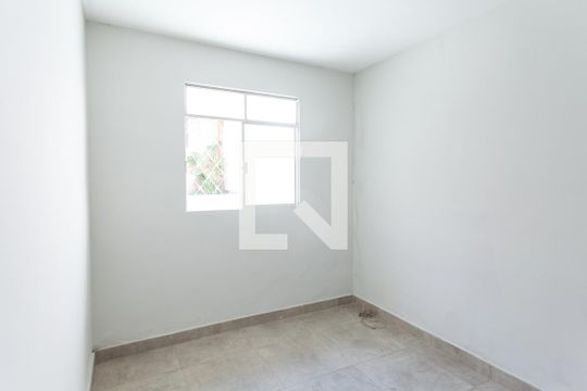 Quarto 2 de casa à venda com 5 quartos, 212m² em Jardim das Americas, Nova Lima