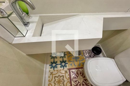 Lavabo de casa de condomínio à venda com 6 quartos, 300m² em Recreio dos Bandeirantes, Rio de Janeiro