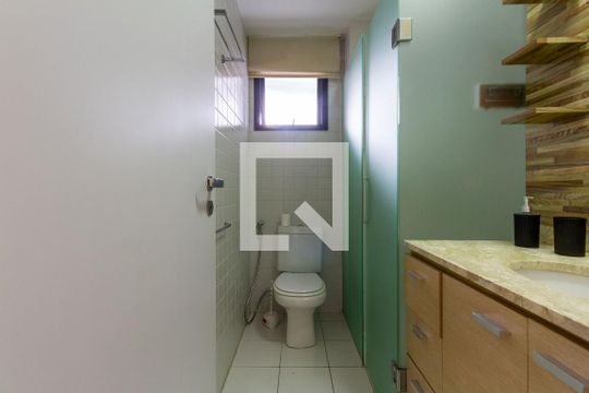 Banheiro de apartamento à venda com 2 quartos, 55m² em Cidade Monções, São Paulo