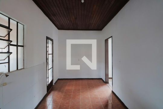 Cozinha de casa à venda com 2 quartos, 90m² em Fátima, Canoas