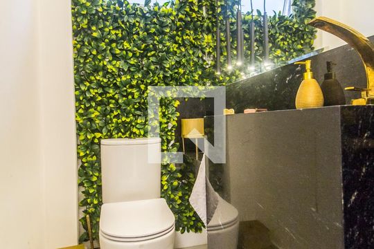 Lavabo de casa de condomínio à venda com 4 quartos, 300m² em Alphaville, Santana de Parnaíba