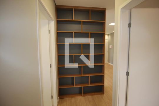 Sala de apartamento para alugar com 2 quartos, 63m² em Aparecidinha, Sorocaba