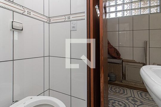 banheiro no terraço_3 de casa à venda com 4 quartos, 310m² em Vila Moraes, São Paulo