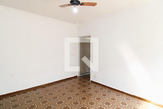 Sala de casa à venda com 3 quartos, 156m² em Jardim Modelo, São Paulo