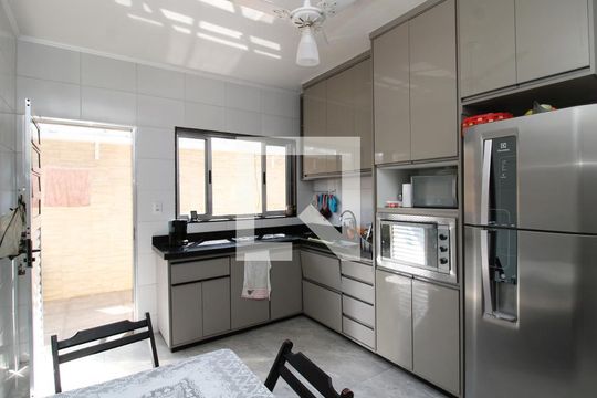 Cozinha de casa à venda com 3 quartos, 156m² em Jardim Modelo, São Paulo