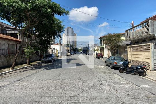 Vista da Rua de casa à venda com 3 quartos, 156m² em Jardim Modelo, São Paulo