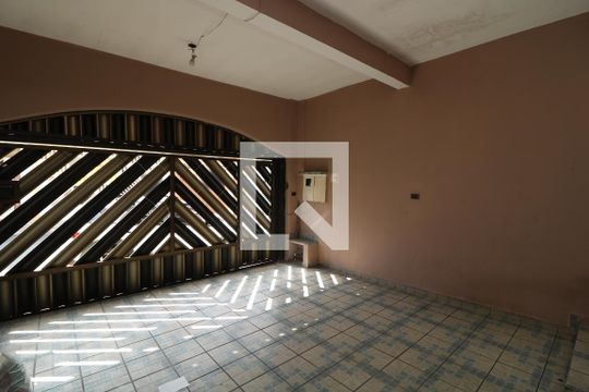 Garagem de casa à venda com 3 quartos, 192m² em Jardim Santa Adelia, São Paulo