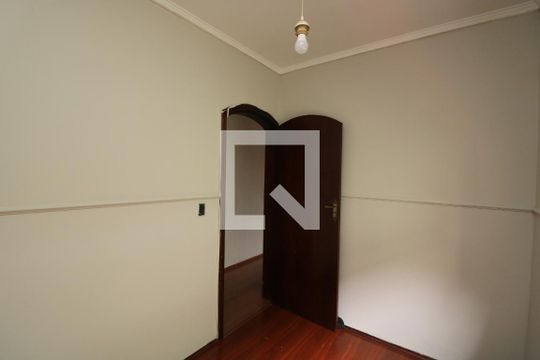 Quarto 2 de casa à venda com 3 quartos, 192m² em Jardim Santa Adelia, São Paulo