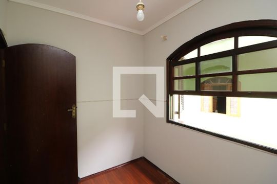 Quarto 2 de casa à venda com 3 quartos, 192m² em Jardim Santa Adelia, São Paulo