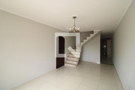 Sala de casa à venda com 3 quartos, 192m² em Jardim Santa Adelia, São Paulo