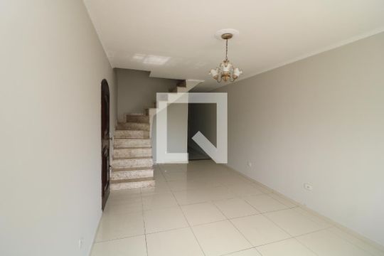 Sala de casa à venda com 3 quartos, 192m² em Jardim Santa Adelia, São Paulo