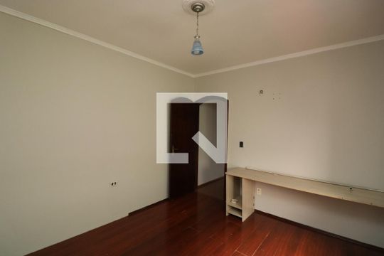 Quarto de casa à venda com 3 quartos, 192m² em Jardim Santa Adelia, São Paulo
