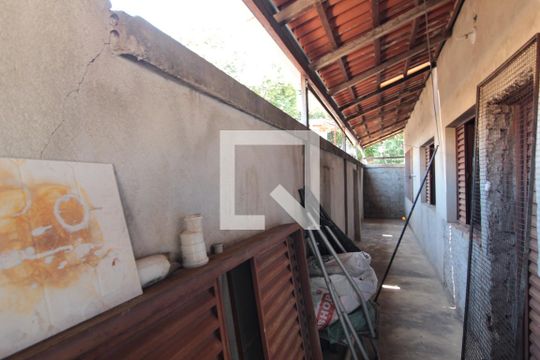 Varanda de casa à venda com 3 quartos, 270m² em Serrano, Belo Horizonte