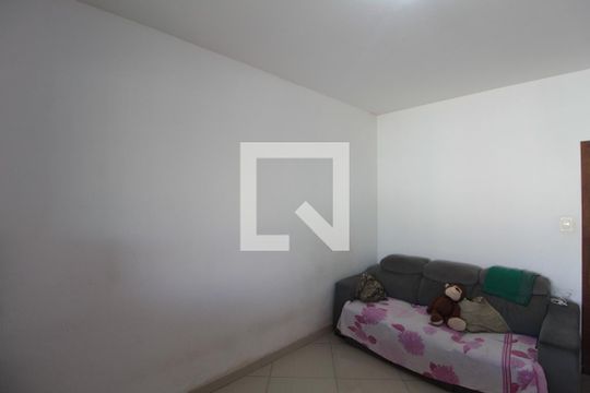 Sala de casa à venda com 3 quartos, 270m² em Serrano, Belo Horizonte