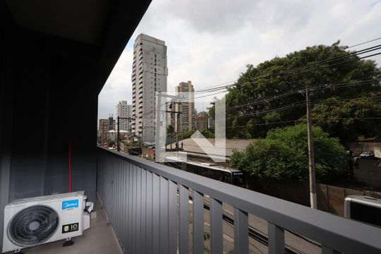 Varanda de kitnet/studio à venda com 1 quarto, 26m² em Vila Mariana, São Paulo