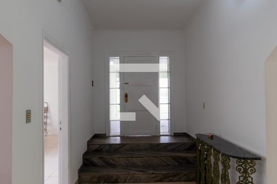 Hall de entrada de casa de condomínio para alugar com 3 quartos, 250m² em Parque Nova Campinas, Campinas