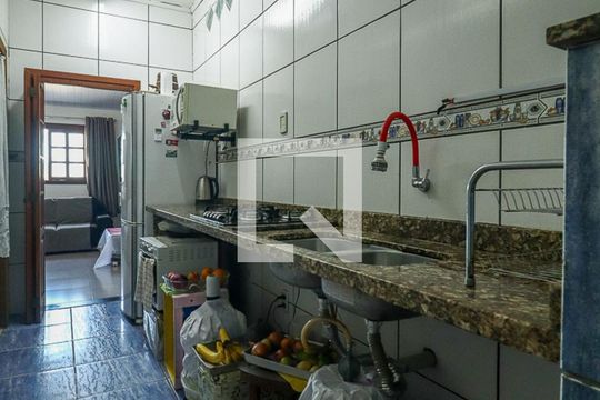 Cozinha de casa à venda com 3 quartos, 185m² em Jardim Sabará, Porto Alegre