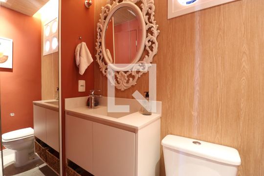 Banheiro Social de apartamento para alugar com 1 quarto, 54m² em Lapa, São Paulo