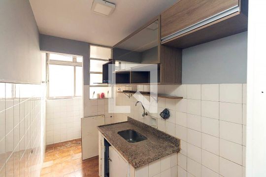 Cozinha de apartamento à venda com 1 quarto, 42m² em Santa Cecilia, São Paulo