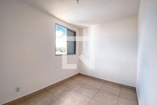 Quarto 1 de apartamento para alugar com 2 quartos, 43m² em Parque Ipe, São Paulo