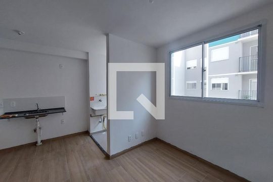 Sala de apartamento à venda com 2 quartos, 38m² em Jurubatuba, São Paulo